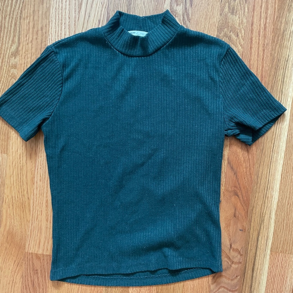 Pull&Bear Black Ribbed Short Sleeve mock neck